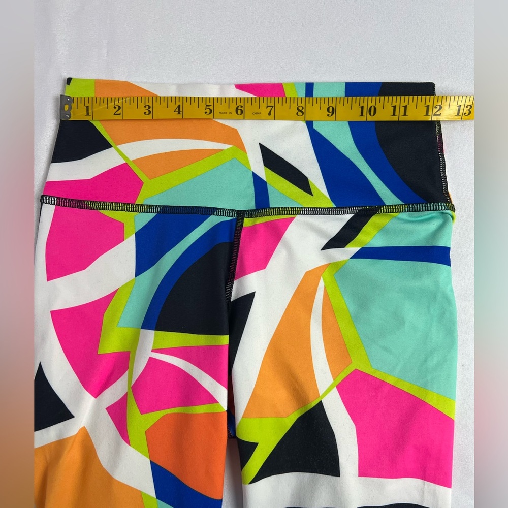 Fabletics Define Powerhold Leggings - Picture 6 of 10